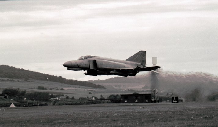 F4